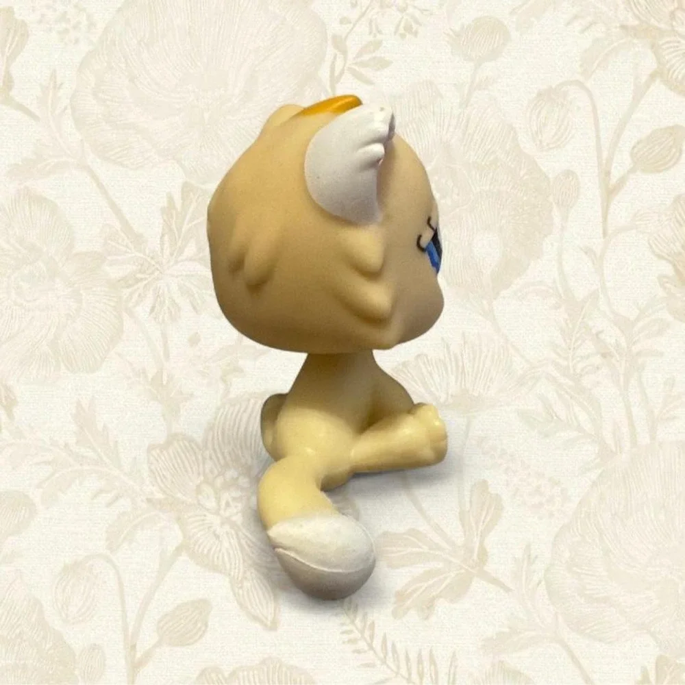 LPS 521 Persian‎ Cat Orange Eye Patch